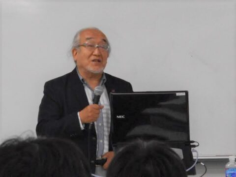 ＜政治経済学部＞元国税庁長官・大武健一郎先生による特別講義が行われました。 大和大学